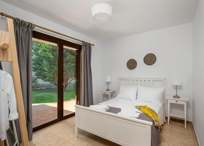 3 Roses Villa Afandou